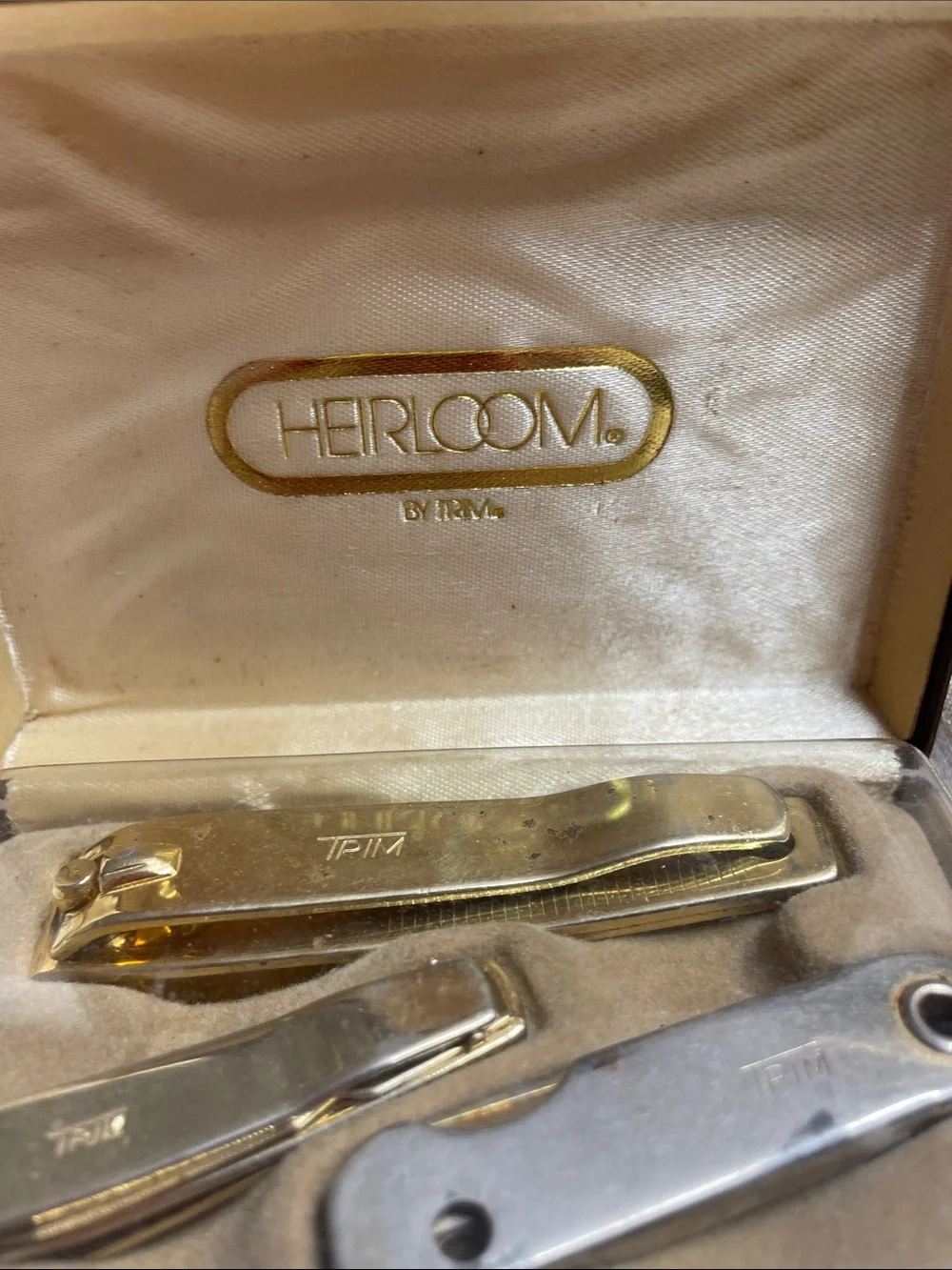 Vintage Heirloom Silver & Gold Nail Clippers Set – Women Skincare Tools